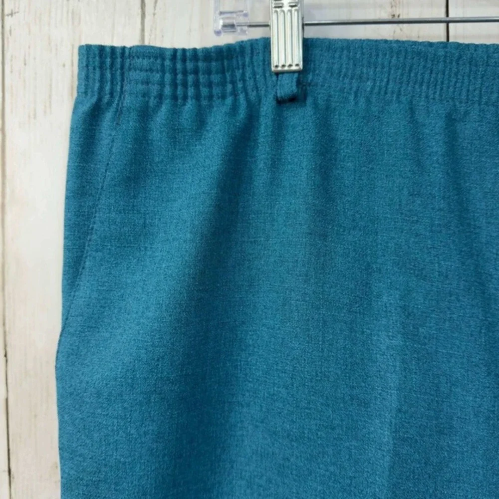 Alfred Dunner Women's Teal Stretch Pull-On Pants Made‎ in USA Size 16